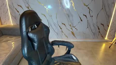 Snapshot of honeydoll_tf chatting on May 30, 2:58 pm honeydoll_tf online show from May 30, 2:58 pm