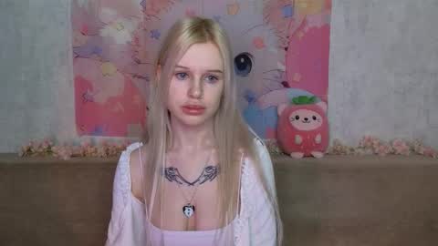 Lisa online show from January 12, 4:39 am