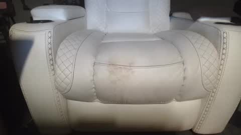 Heather Lovelace online show from December 8, 11:19 pm