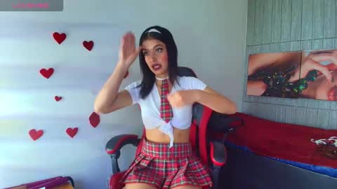 HONEY LUXE online show from March 8, 4:27 am