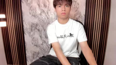 honeymoon_sariel online show from April 27, 2:15 pm