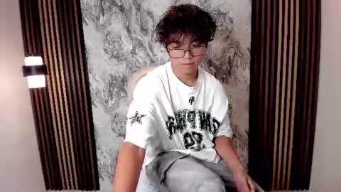 honeymoon_sariel online show from July 5, 12:45 pm