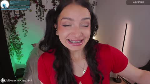       online show from February 6, 12:22 am