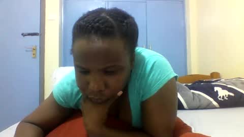 Snapshot of honeymuny chatting on November 1, 8:33 pm Honeymuny online show from November 1, 8:33 pm