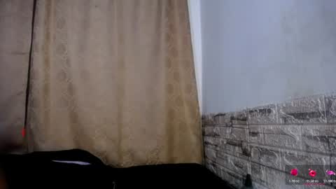 Snapshot of honeypussy3021 chatting on July 3, 8:43 am Victoria online show from July 3, 8:43 am
