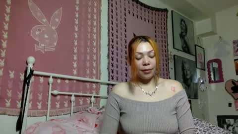 Snapshot of honeyruby chatting on May 14, 1:45 am Ruby Sparks online show from May 14, 1:45 am