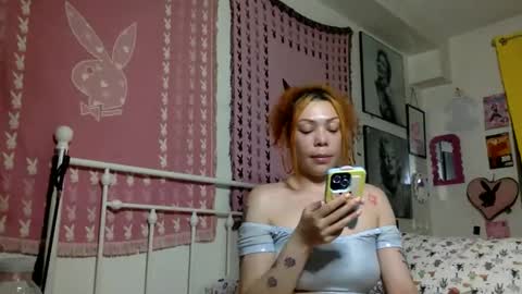 Snapshot of honeyruby chatting on May 19, 1:56 am Ruby Sparks online show from May 19, 1:56 am