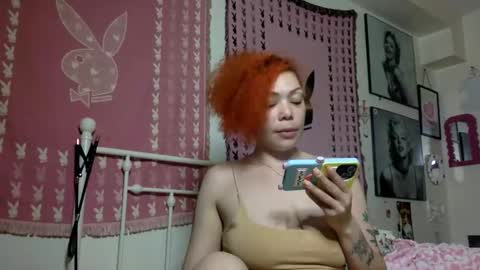 Snapshot of honeyruby chatting on May 25, 2:06 am Ruby Sparks online show from May 25, 2:06 am