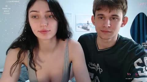 Snapshot of honeystormxxx chatting on April 17, 7:06 pm Noah and Sophie online show from April 17, 7:06 pm
