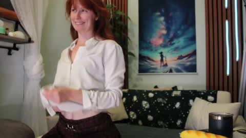 Noelle online show from October 22, 2:34 am