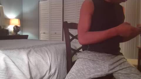 hooshung_mvers8 online show from November 11, 2:44 am