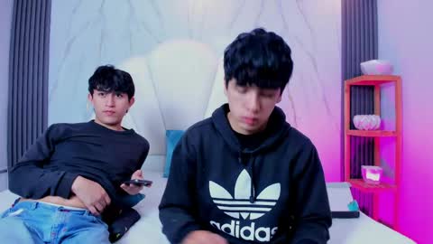 hoot_booys_ online show from April 23, 8:55 pm
