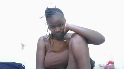 Snapshot of hope_terry chatting on October 30, 2:35 am hope_terry online show from October 30, 2:35 am