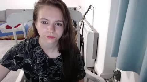Snapshot of hope_xo chatting on June 22, 10:40 pm Hope online show from June 22, 10:40 pm