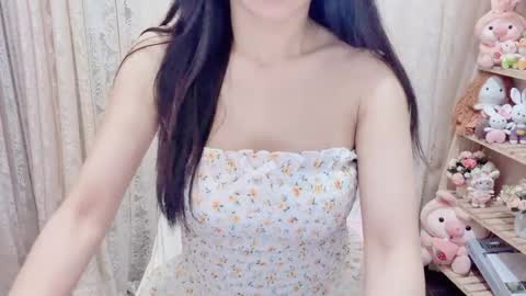 Snapshot of horinatori chatting on May 6, 1:27 pm Rina online show from May 6, 1:27 pm