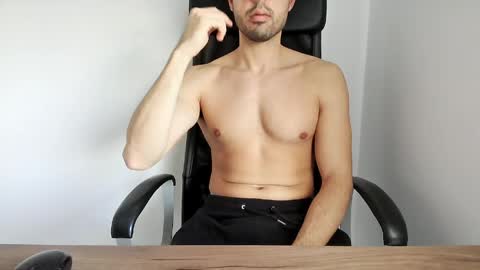 Oliver Saints online show from March 1, 2:08 pm