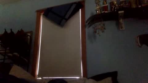 Snapshot of hornemike127 chatting on May 12, 12:02 pm hornemike127 online show from May 12, 12:02 pm