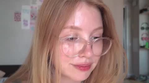 Audrey online show from August 5, 2:36 am