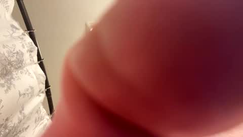 hornieecum online show from June 7, 2:16 am
