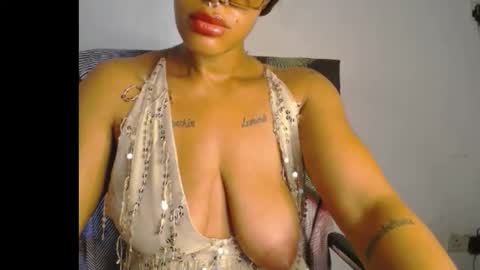 horny_ebonygirl_ online show from February 12, 3:40 pm
