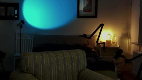 Snapshot of horny_edgucated chatting on June 4, 8:37 pm horny_edgucated online show from June 4, 8:37 pm