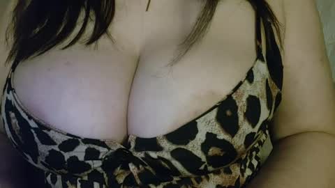 Snapshot of horny_emily1 chatting on April 19, 3:50 am call me emily online show from April 19, 3:50 am