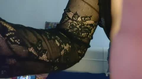 Snapshot of horny_emily1 chatting on June 3, 3:39 pm call me emily online show from June 3, 3:39 pm
