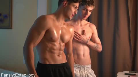 Extaz Athrey Howard online show from January 22, 5:17 pm