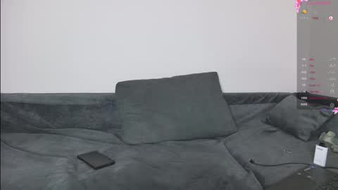 Extaz Athrey Howard online show from February 10, 2:05 pm