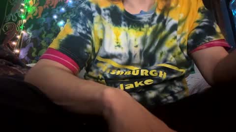 Snapshot of horny_hippie420 chatting on December 1, 10:53 pm Horny Rockstar420 online show from December 1, 10:53 pm