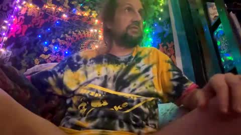 Snapshot of horny_hippie420 chatting on December 2, 3:37 am Horny Rockstar420 online show from December 2, 3:37 am