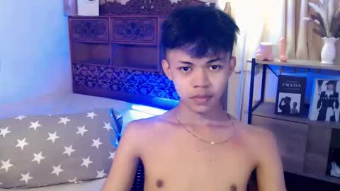 Snapshot of horny_joshxxx chatting on May 15, 2:57 pm horny_joshxxx online show from May 15, 2:57 pm
