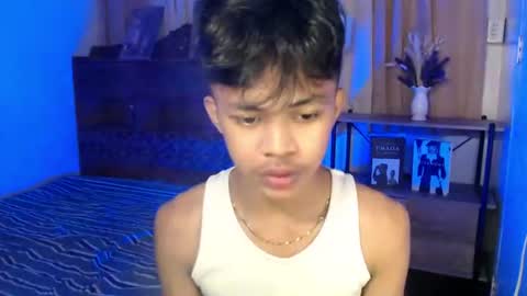horny_joshxxx online show from June 20, 3:37 pm