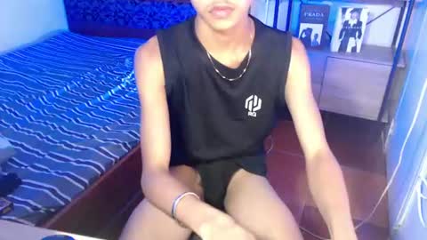 horny_joshxxx online show from June 26, 8:46 pm