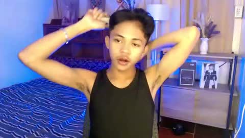 horny_joshxxx online show from June 29, 2:28 pm