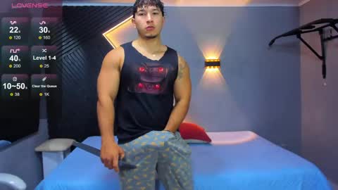 horny_nick18 online show from May 12, 12:02 pm