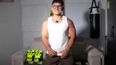 horny_nick18 online show from July 17, 12:23 pm