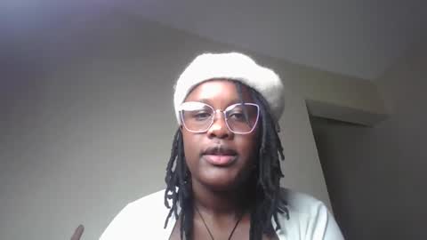 Lucy online show from November 24, 7:35 pm