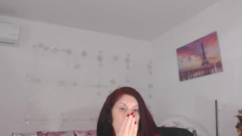 Snapshot of horny_touchk chatting on May 16, 10:47 am horny_touchk online show from May 16, 10:47 am