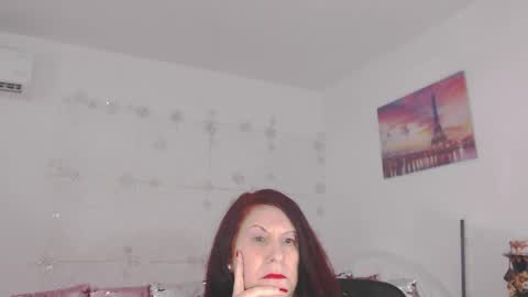 Snapshot of horny_touchk chatting on May 21, 9:27 am horny_touchk online show from May 21, 9:27 am