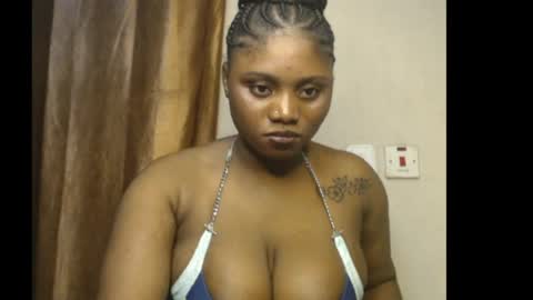 Snapshot of hornybaby_xx chatting on August 7, 8:00 pm Annabel online show from August 7, 8:00 pm