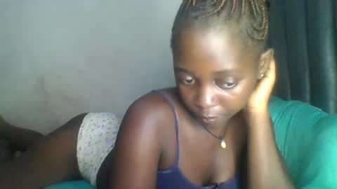 Snapshot of hornybella84 chatting on June 26, 6:07 am Bella online show from June 26, 6:07 am