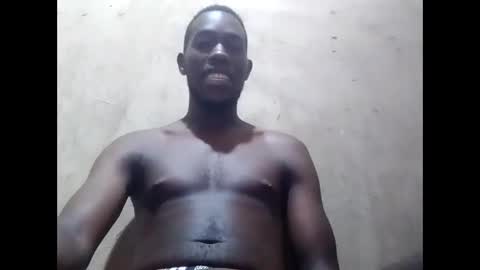 Snapshot of hornyboy738154 chatting on May 31, 6:42 am hornyboy738154 online show from May 31, 6:42 am