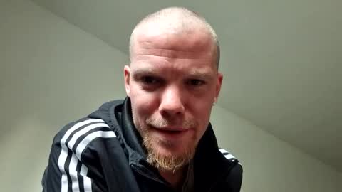 Snapshot of hornycologne4200 chatting on March 20, 4:56 pm hornycologne4200 online show from March 20, 4:56 pm