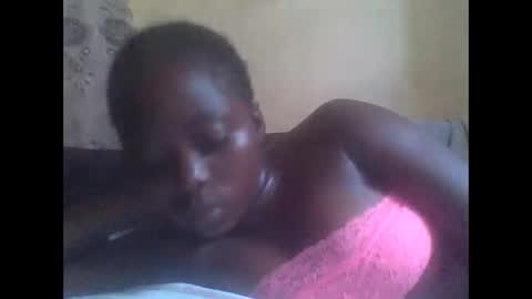 Snapshot of hornygal001 chatting on January 9, 11:36 am hornygal001 online show from January 9, 11:36 am