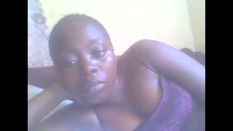 Snapshot of hornygal001 chatting on February 18, 12:28 pm hornygal001 online show from February 18, 12:28 pm