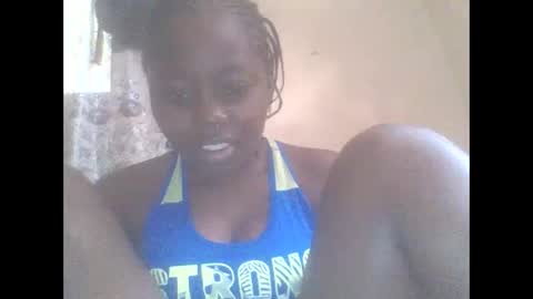 Snapshot of hornygal001 chatting on February 21, 6:29 am hornygal001 online show from February 21, 6:29 am