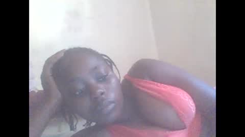 Snapshot of hornygal001 chatting on February 24, 5:11 am hornygal001 online show from February 24, 5:11 am