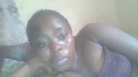 Snapshot of hornygal001 chatting on February 27, 8:39 am hornygal001 online show from February 27, 8:39 am