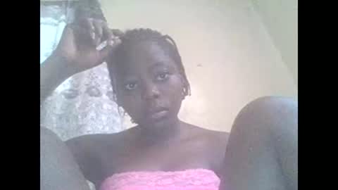 Snapshot of hornygal001 chatting on February 28, 5:37 am hornygal001 online show from February 28, 5:37 am